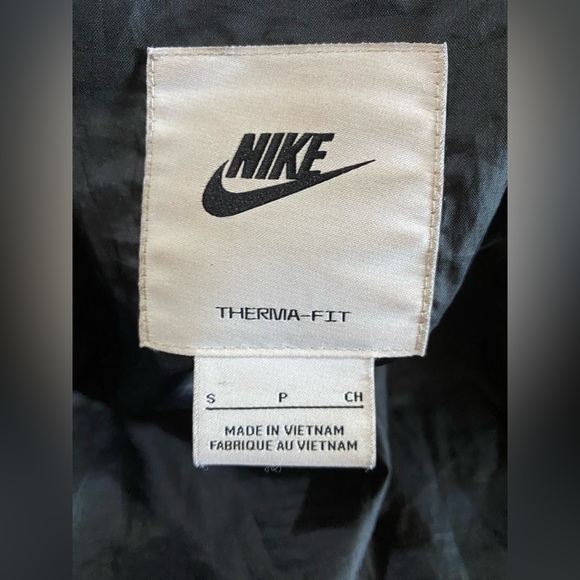 Men’s Nike Puffer Jacket Winter Coat - Picture 3 of 8